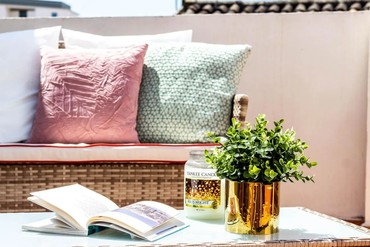 Dama Sicilian Luxury Home & Spa Giarre 0*,  Italy